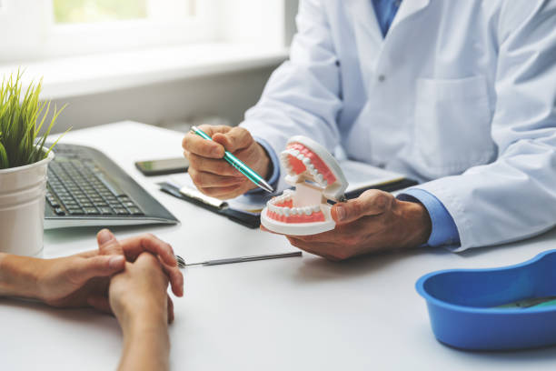 Best Emergency Dental Care  in Newton, IA